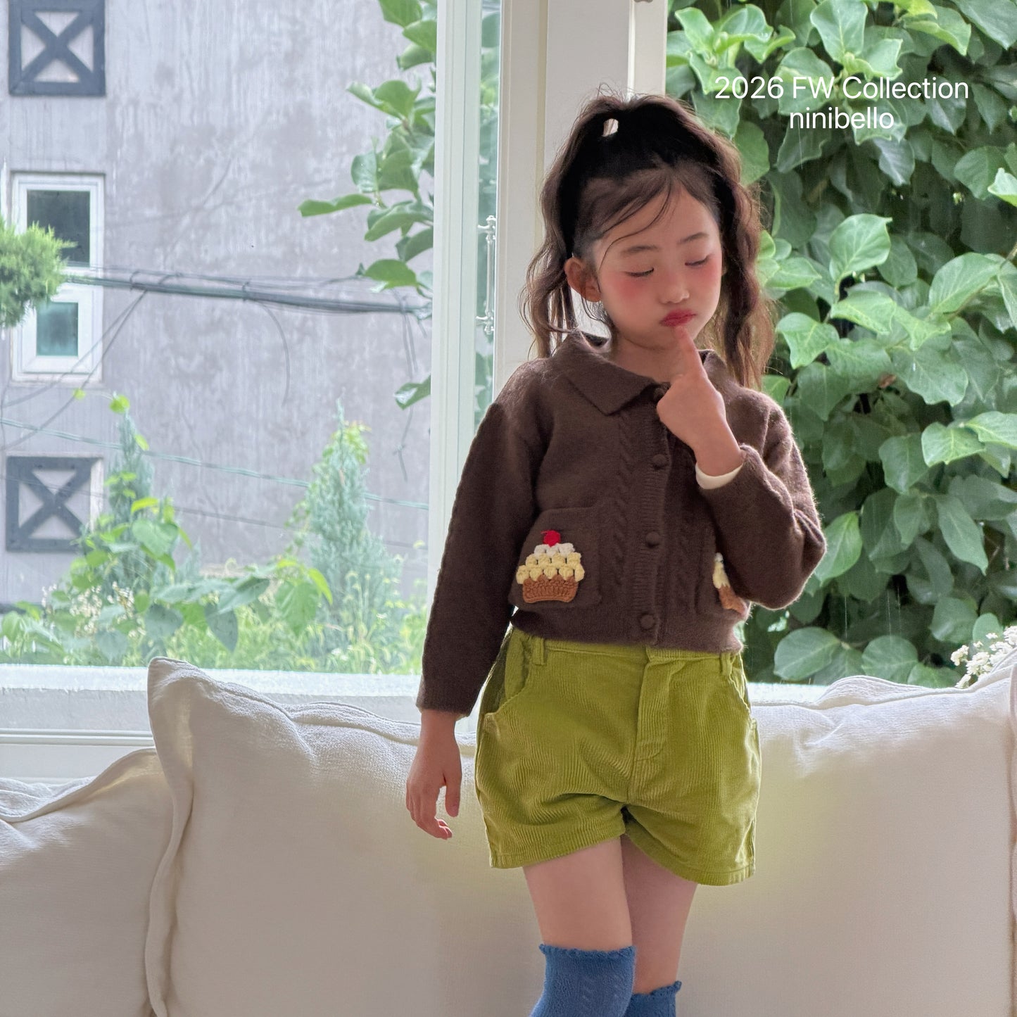 27.Peekaboo Corduroy Pants