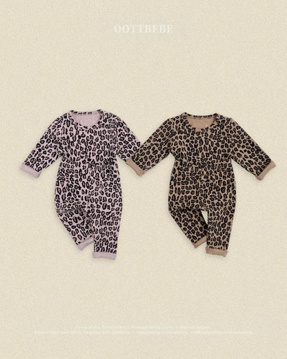 【秋のPRE-ODER 5%OFF】33.Little Leopard Loungewear | oottbebe