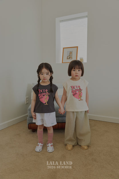 【PREORDER受付終了、ご希望はお問い合わせください。】63.Love Rabbit Sleeveless T-shirt