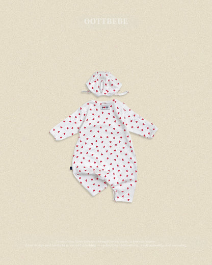 【秋のPRE-ODER 5%OFF】32.(Bebe) Petit Heart Full-Length Romper + Bonnet Set | oottbebe