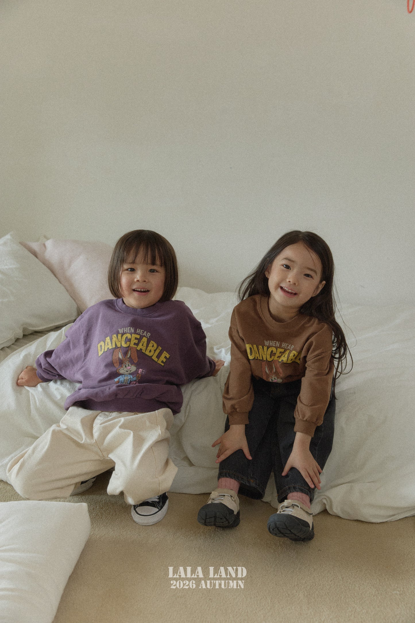 【PRE-ODER〆8.9(sun)】31.Rabbit Sweatshirt | lalaland