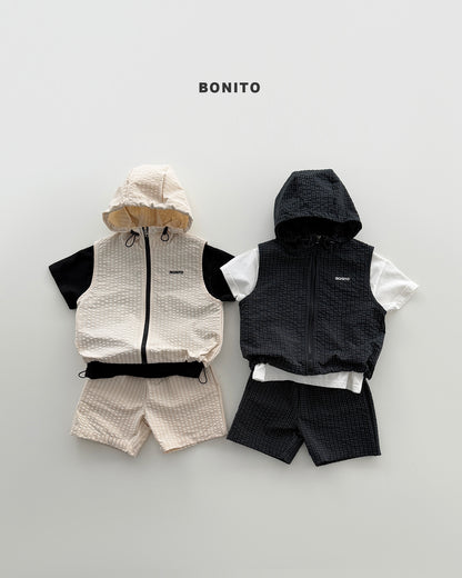 【PREORDER 4日間限定】39.high vest zip-up set