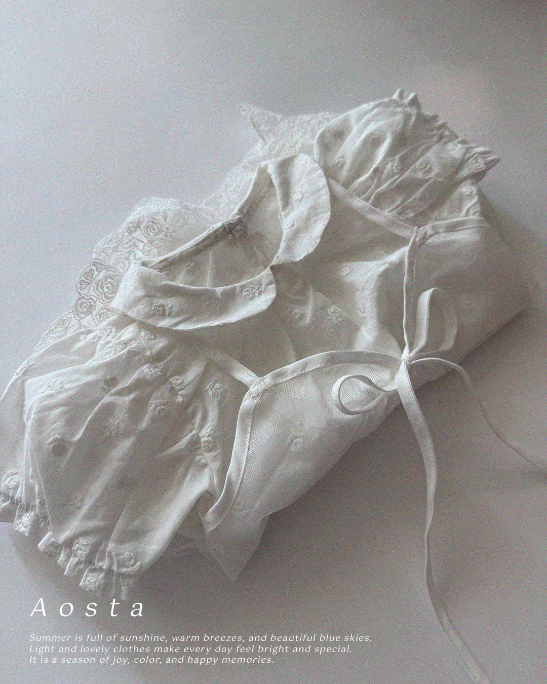 【PREORDER受付終了、ご希望はお問い合わせください。】32.Lace Open Dress