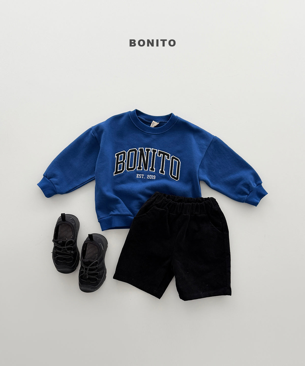 31.Bonito Patch Embroidered Sweatshirt