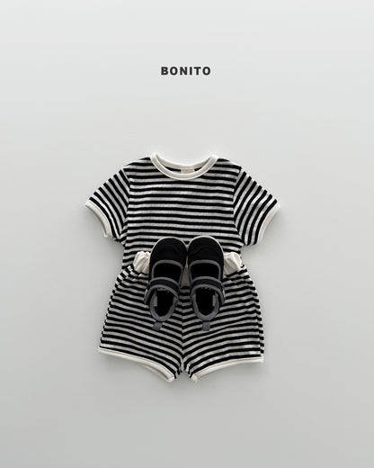 【期間限定 PRE-ODER】8.Bébé Eyelet Song Song Stripe Set