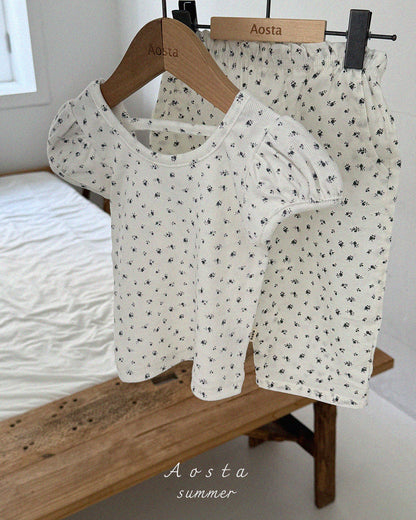 【PREORDER受付終了、ご希望はお問い合わせください。】56.Open Back Puff Blouse