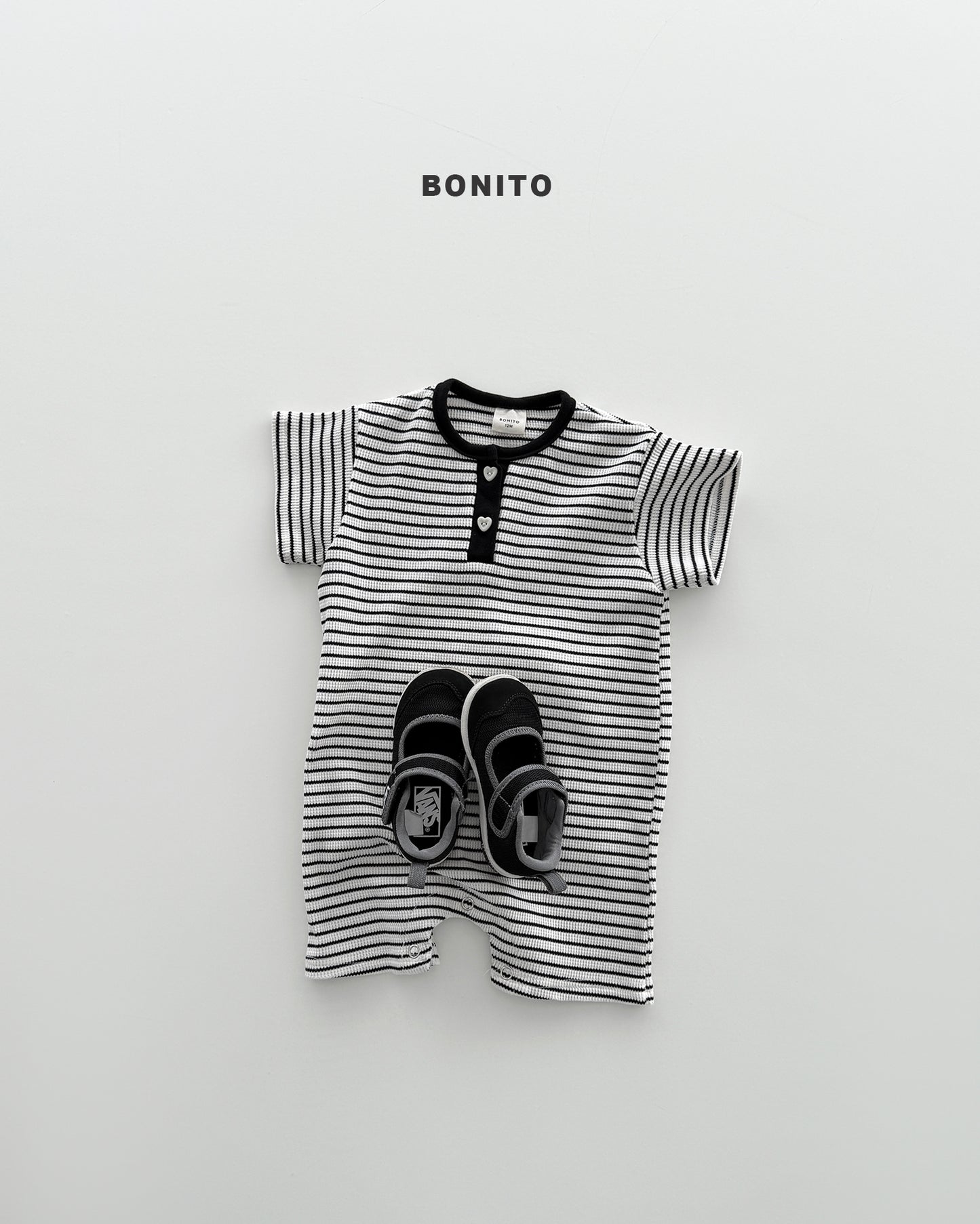 【期間限定 PRE-ODER】9.Bébé Summer Waffle Stripe Henley Suit