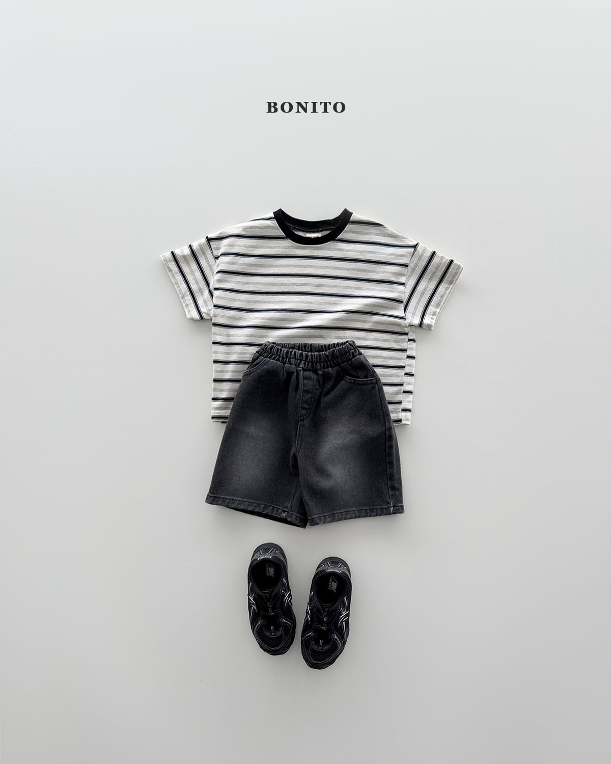 【PREORDER 4日間限定】17.Moa Stripe T-shirt