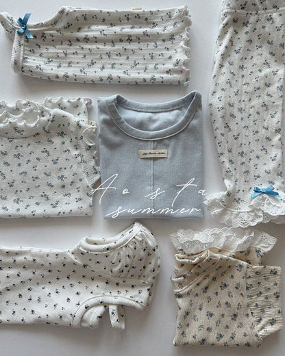 【PREORDER受付終了、ご希望はお問い合わせください。】56.Open Back Puff Blouse