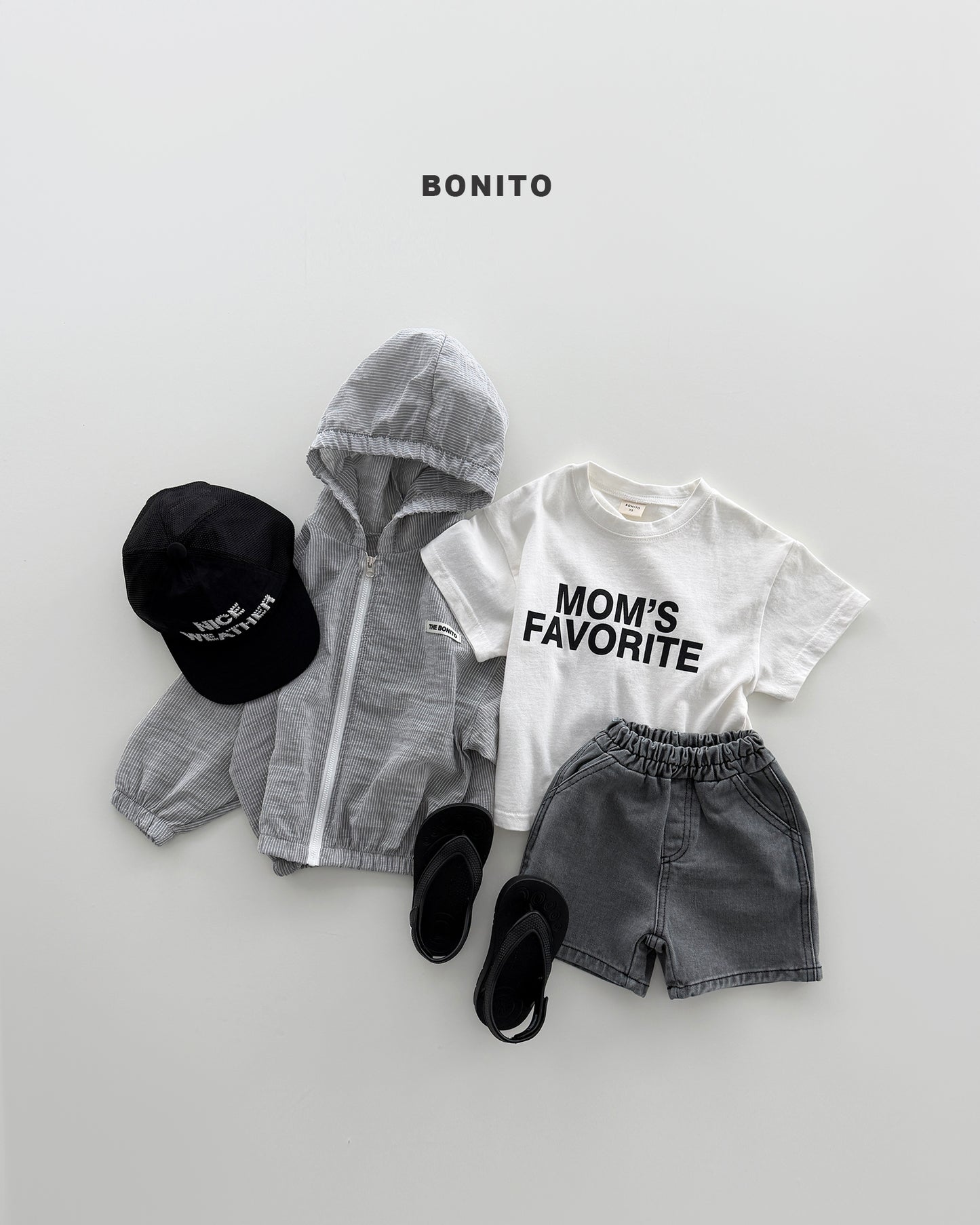 【PREORDER 4日間限定】12.mom’s favorite tee