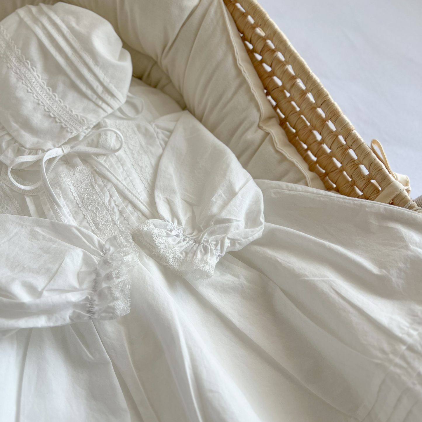 ｟送料無料｠退院着から1歳頃まで / petit baby dress + bonnet