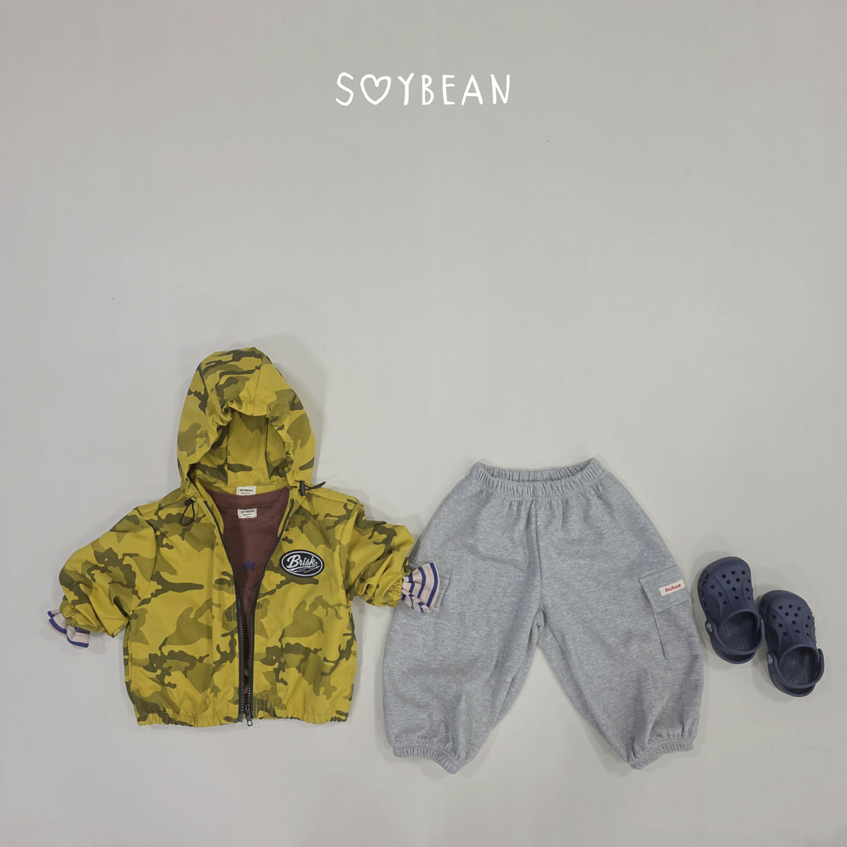 【秋のPRE-ODER 5%OFF】80.Camo Hooded Windbreaker (7 Sizes)