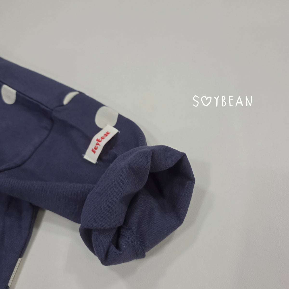 【秋のPRE-ODER 5%OFF】11.Oversized Boxy Dot Tee (7 Sizes)