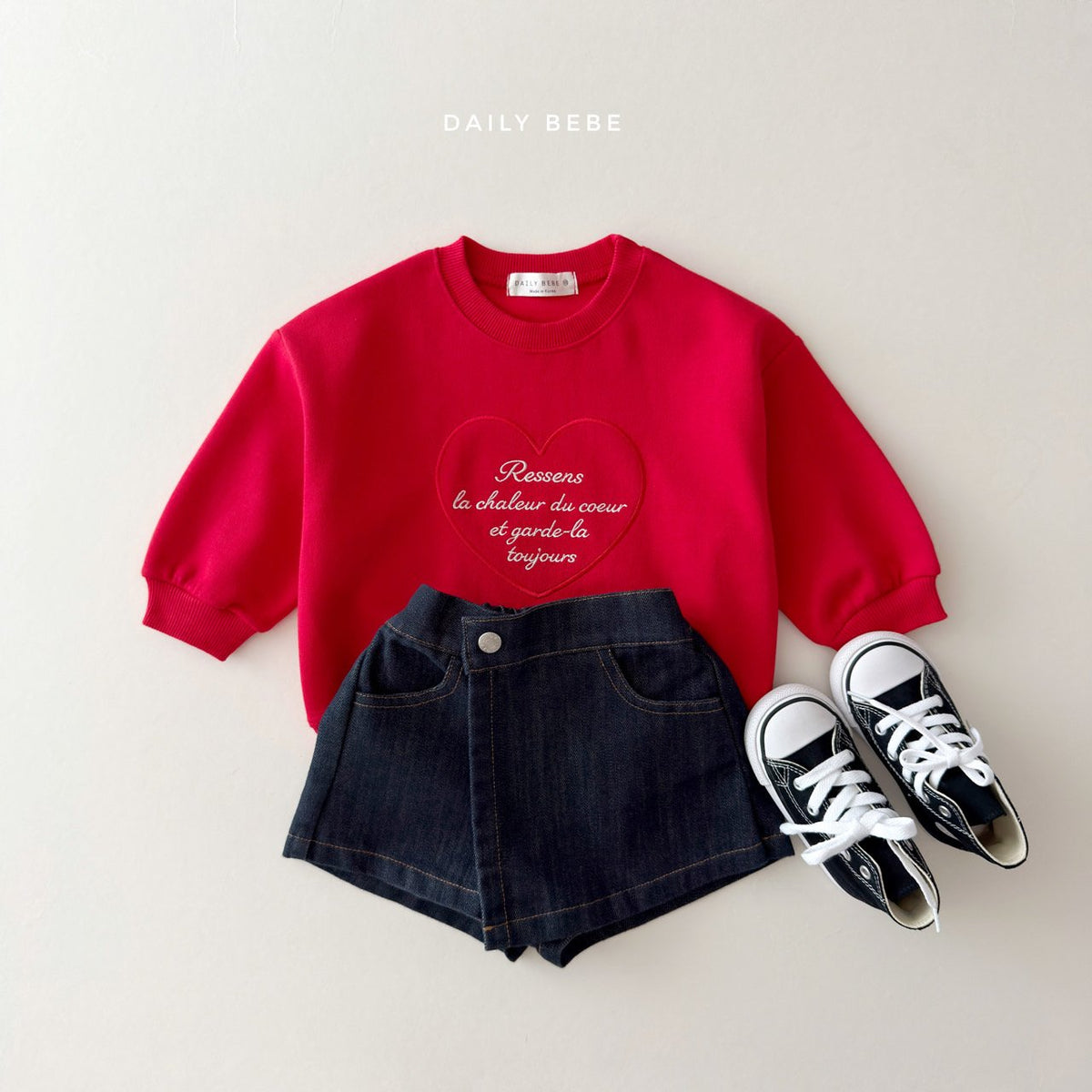 【秋のPRE-ODER 5%OFF】19.Heart Embroidery Sweatshirt