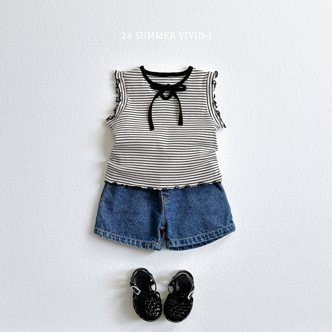 【PREORDER受付終了、ご希望はお問い合わせください。】76.Ribbon Hole Stripe Sleeveless Top