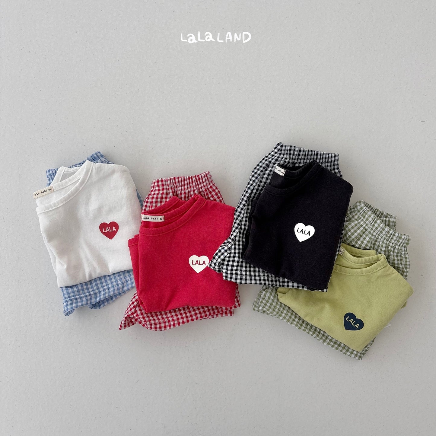 【PREORDER受付終了、ご希望はお問い合わせください。】25.Baby Heart Trim T-shirt