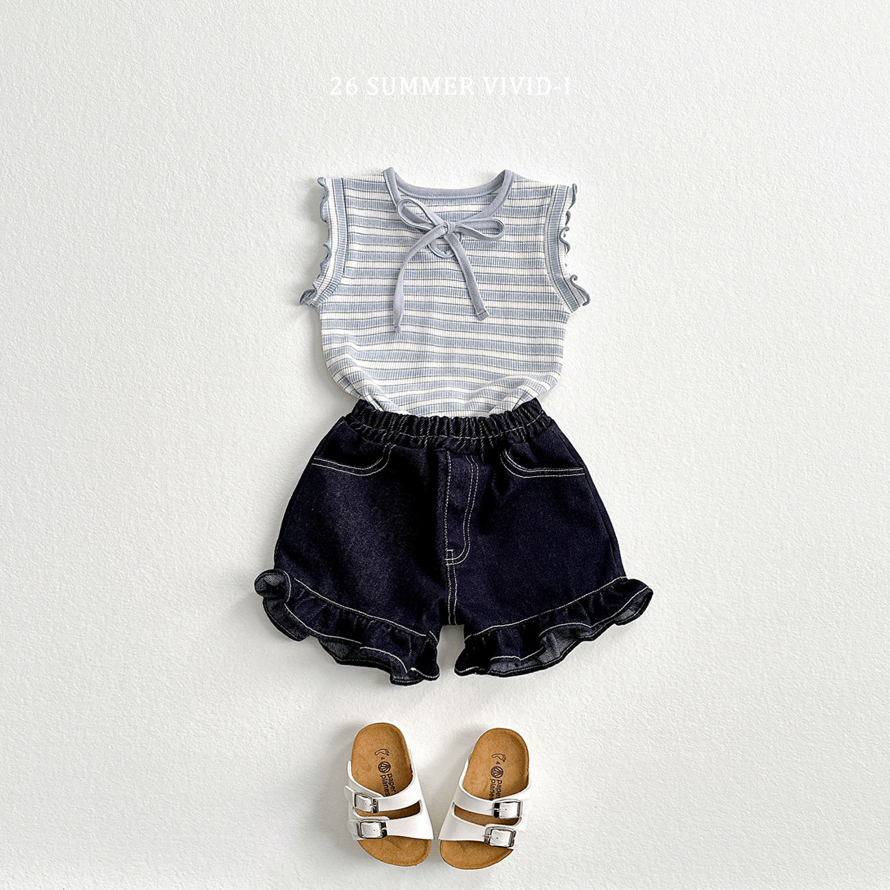 【PREORDER受付終了、ご希望はお問い合わせください。】76.Ribbon Hole Stripe Sleeveless Top
