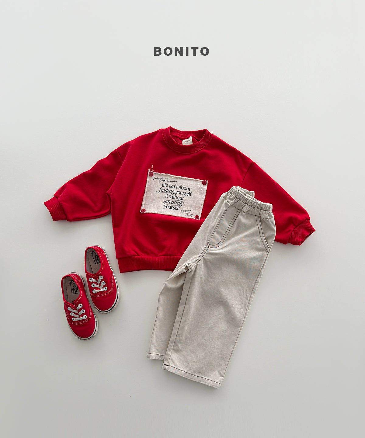 33.Remember Button Sweatshirt