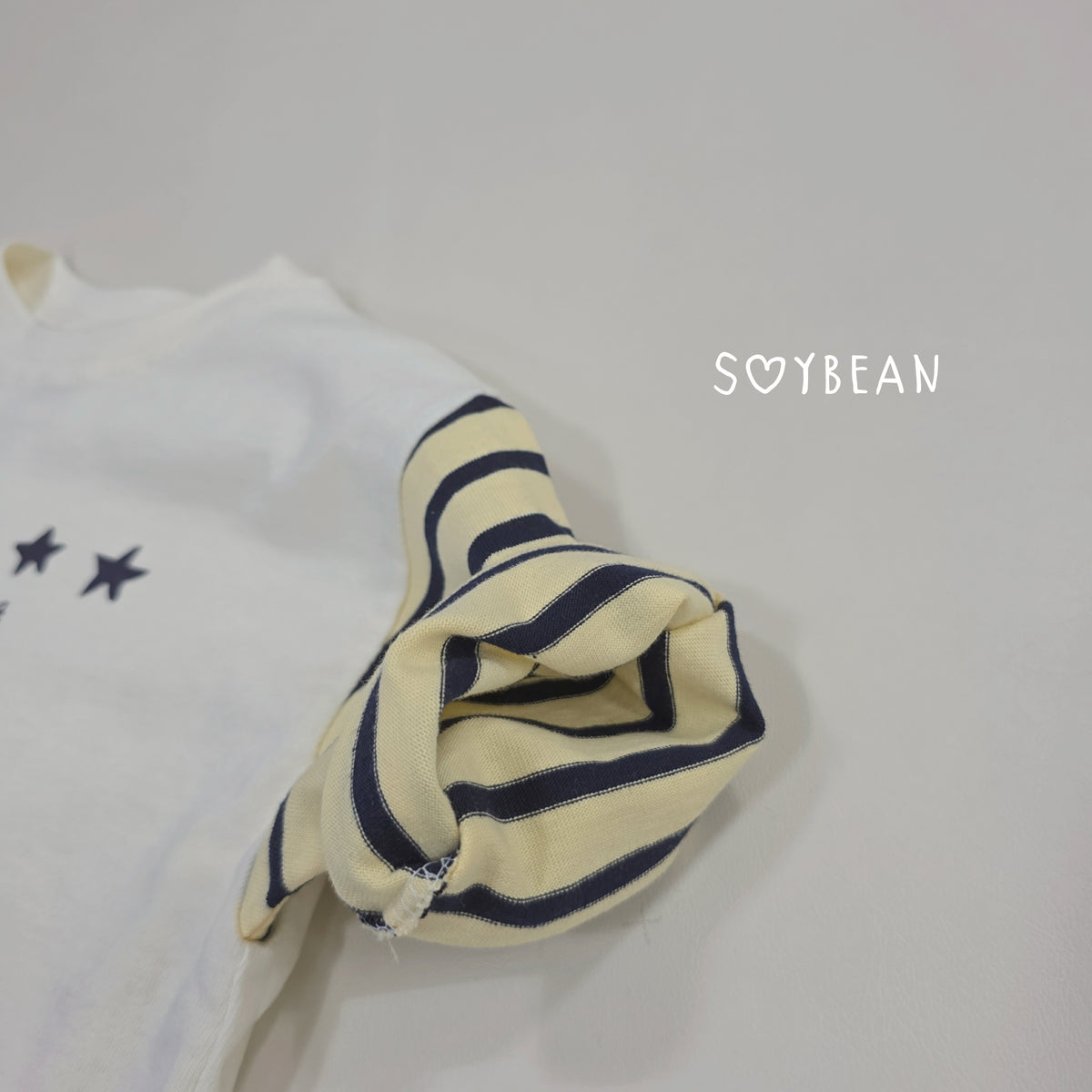 【秋のPRE-ODER 5%OFF】28.Pony Star Cropped Tee (7 Sizes)