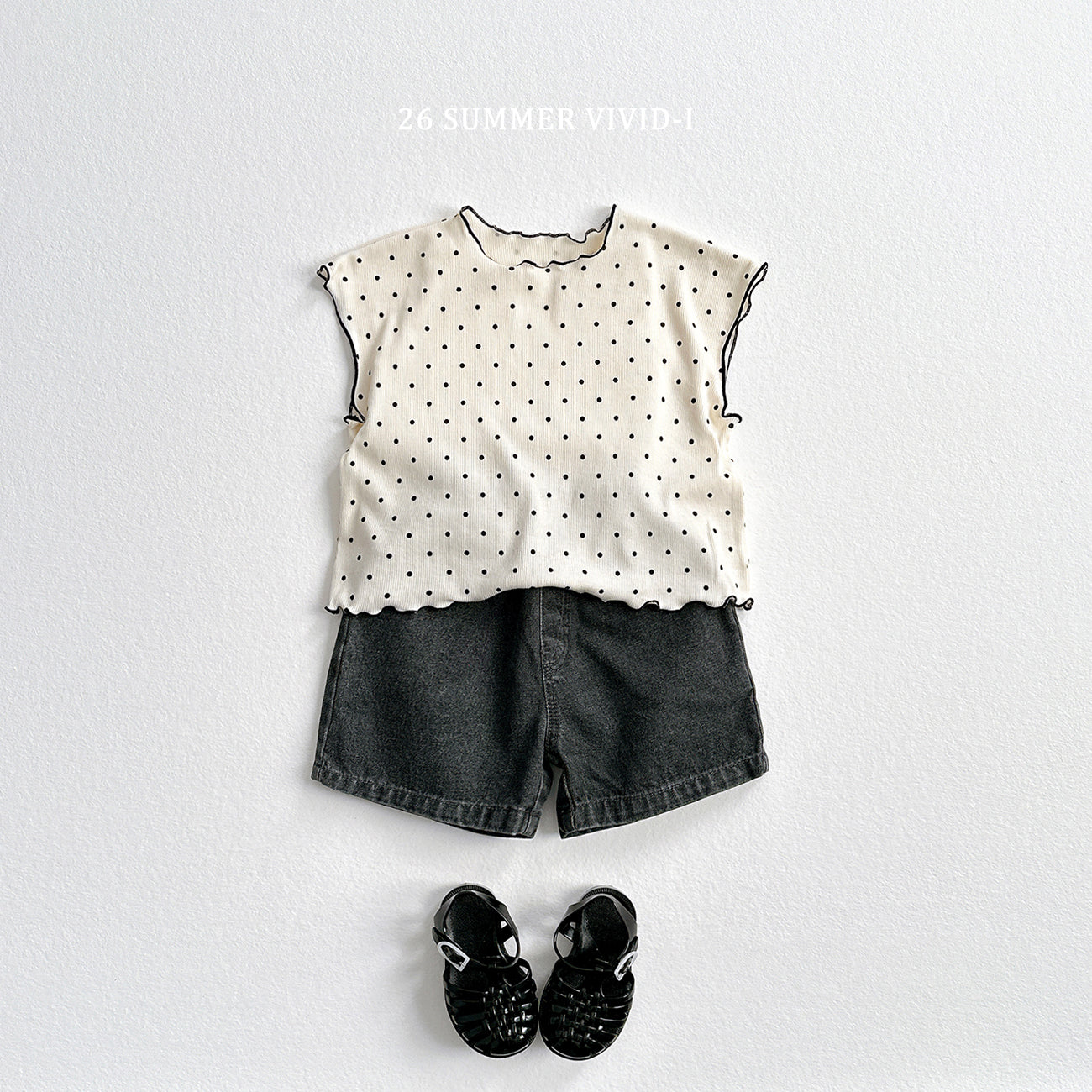 【PREORDER受付終了、ご希望はお問い合わせください。】83.Strawberry Dot Flare Tee