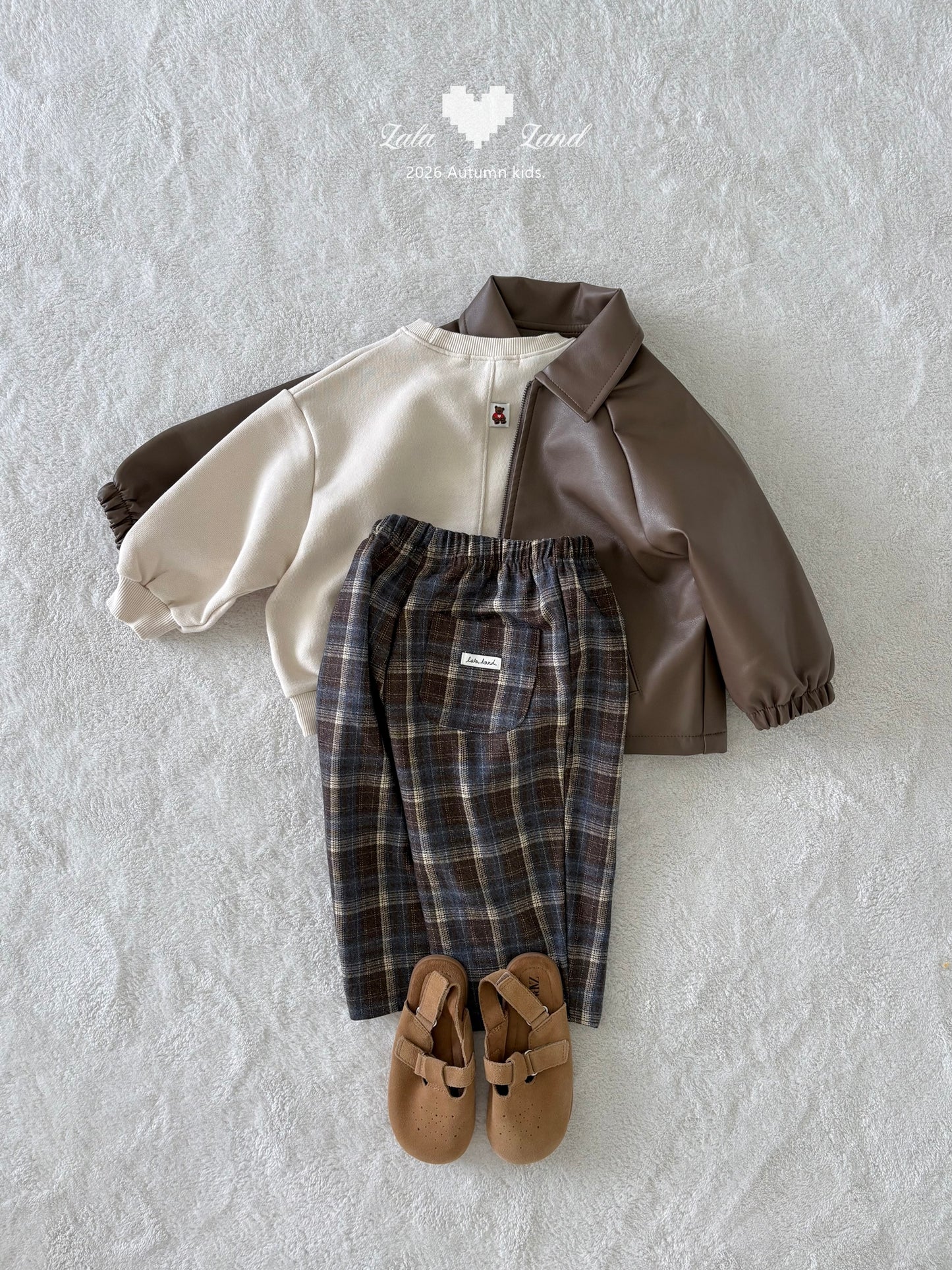 【PRE-ODER〆8.9(sun)】28.Round Panel Sweatshirt | lalaland