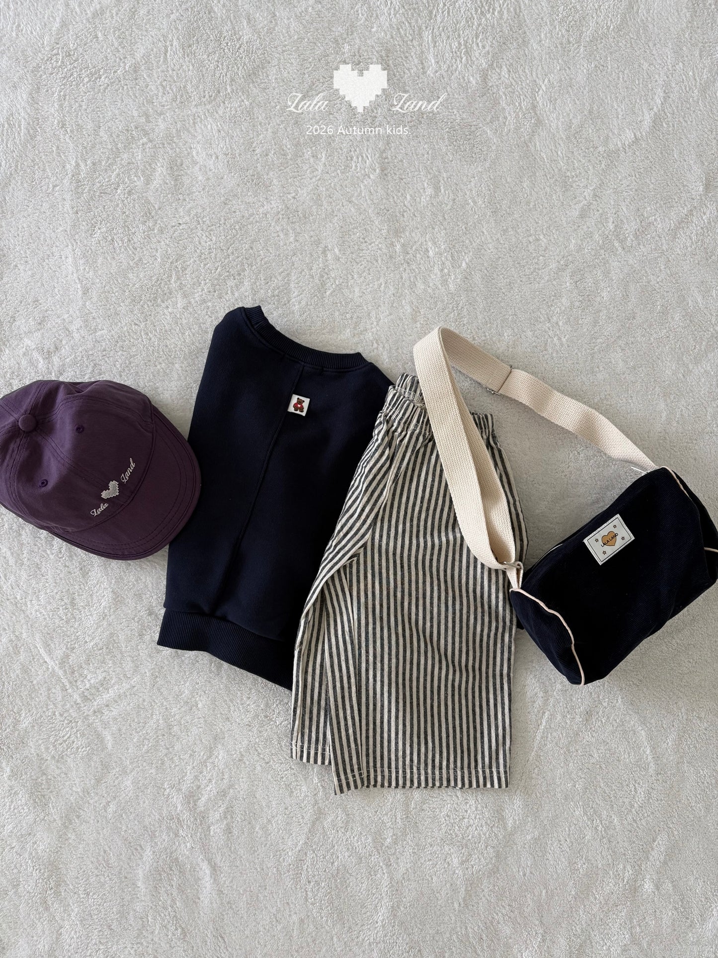 【PRE-ODER〆8.9(sun)】28.Round Panel Sweatshirt | lalaland
