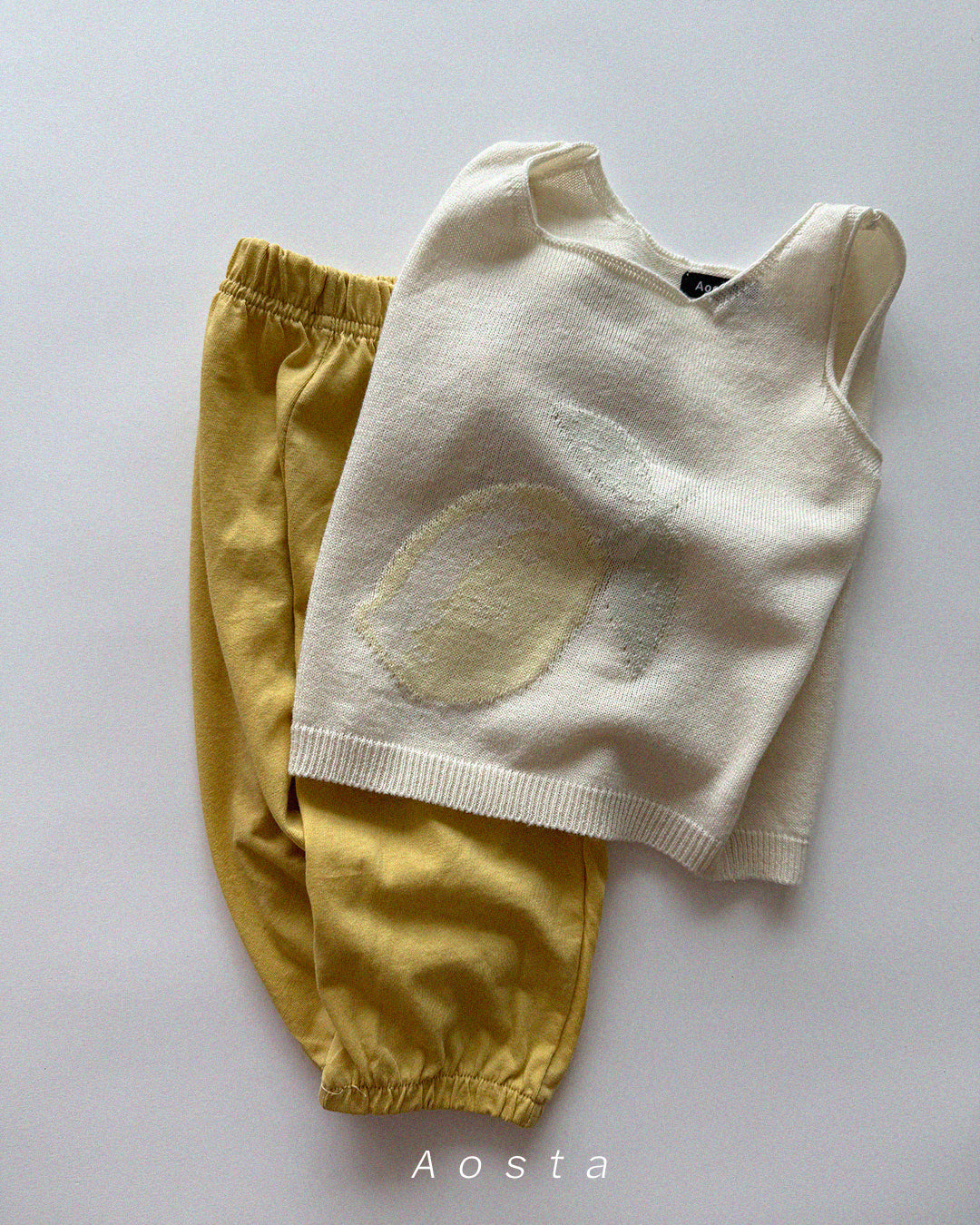 【PREORDER受付終了、ご希望はお問い合わせください。】19.Knit Fruit Vest