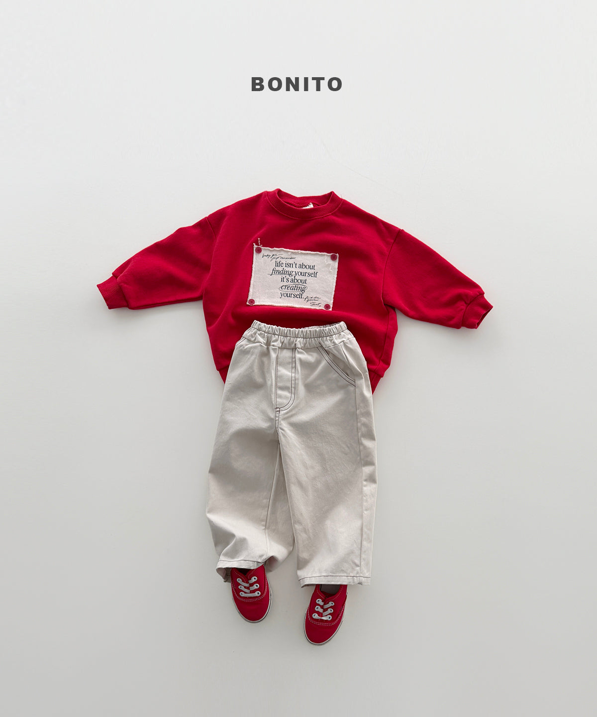 33.Remember Button Sweatshirt