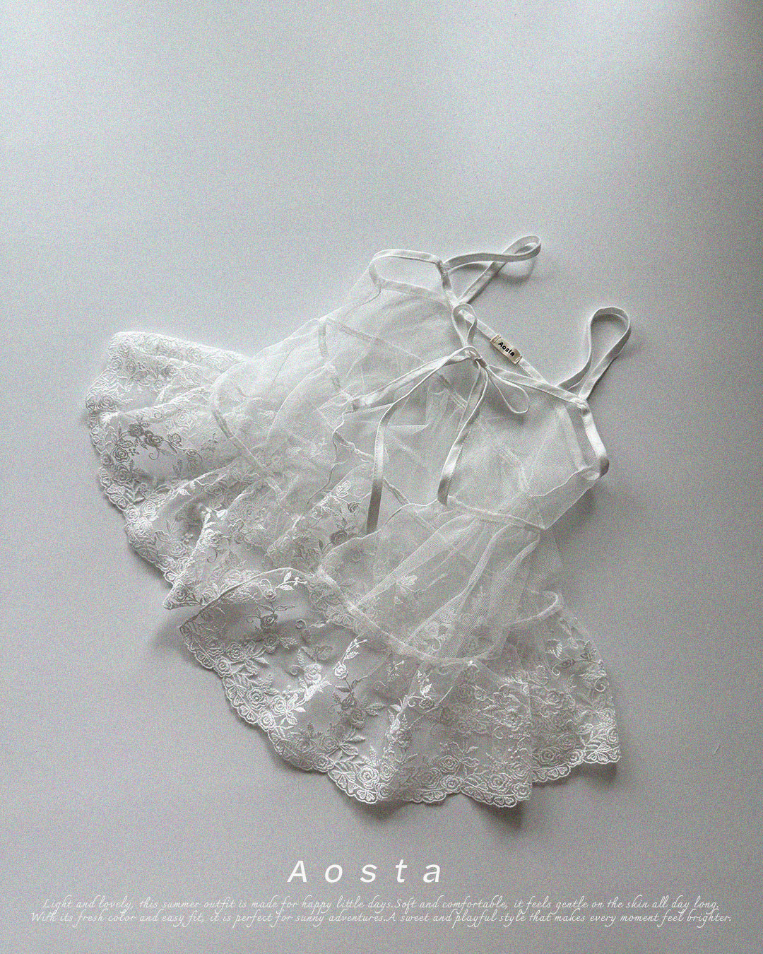 【PREORDER受付終了、ご希望はお問い合わせください。】32.Lace Open Dress