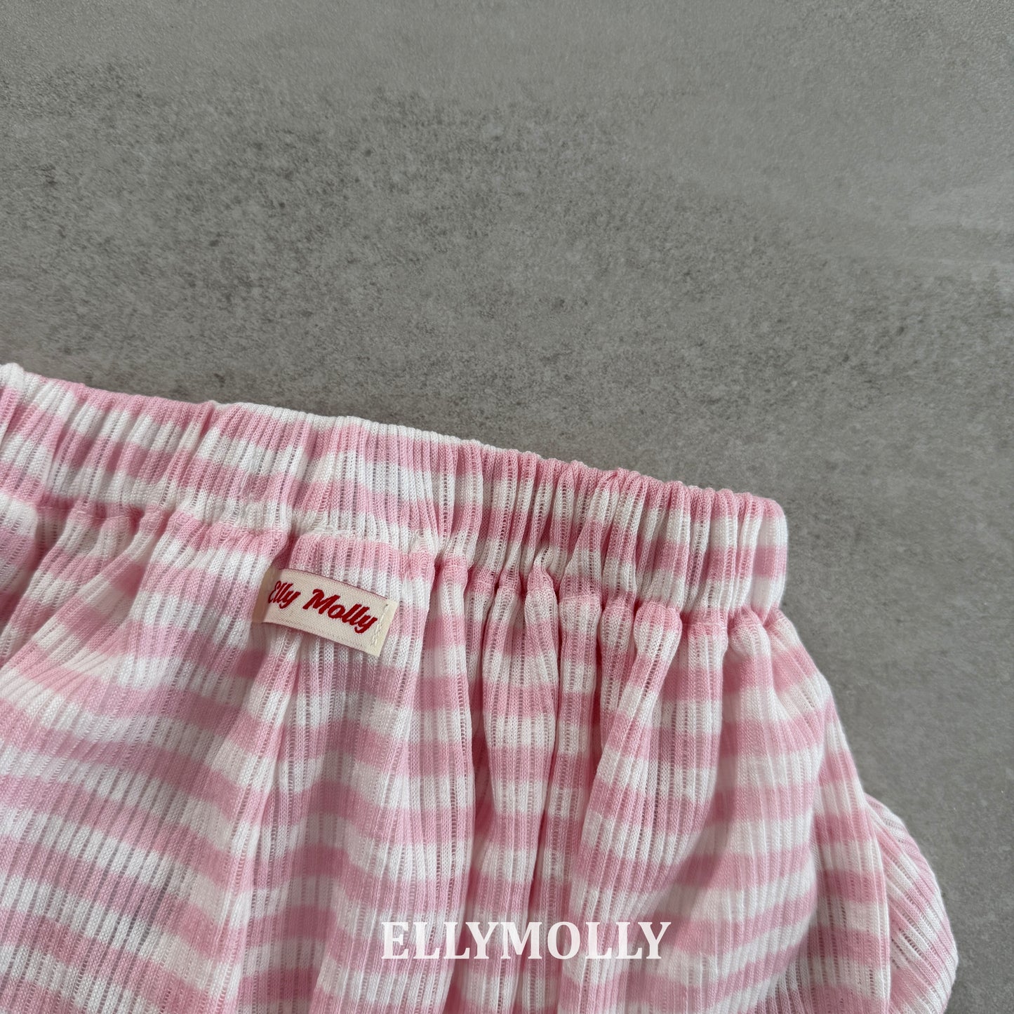 【PREORDER 4日間限定】19.Berry Foam Bloomers