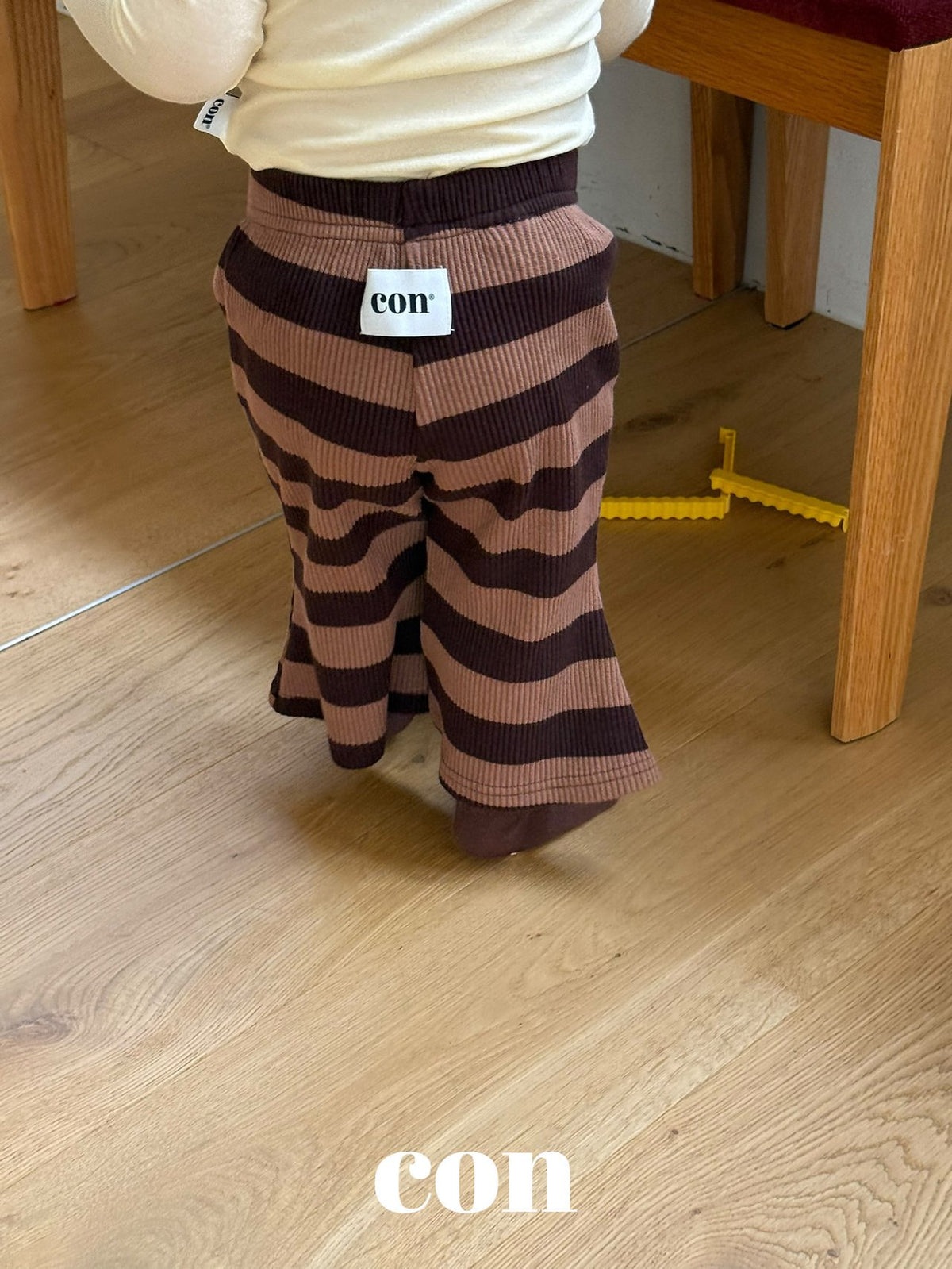 【秋のPRE-ODER 5%OFF】21.Chocolate Flare Pants | CON