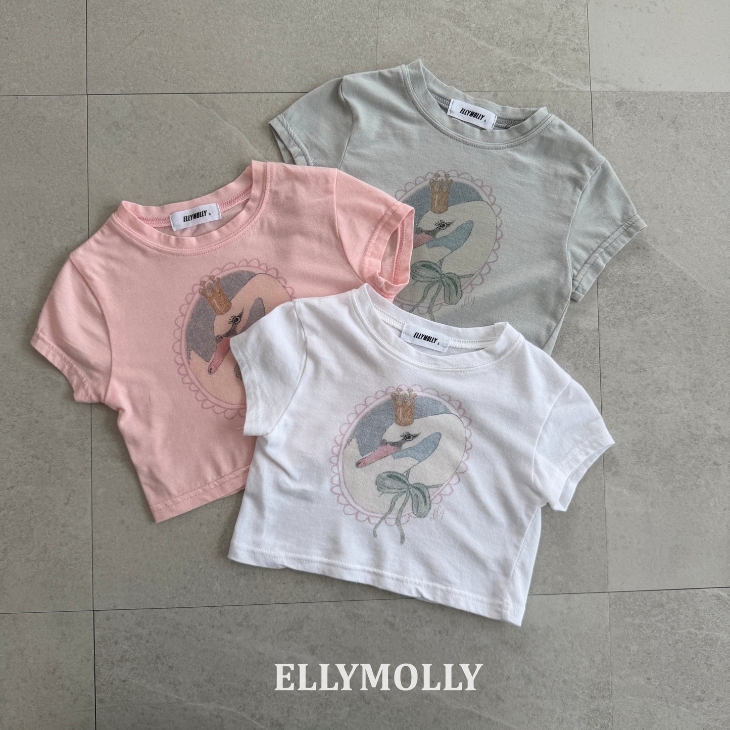 【PREORDER 4日間限定】12.Elise Swan T-Shirt