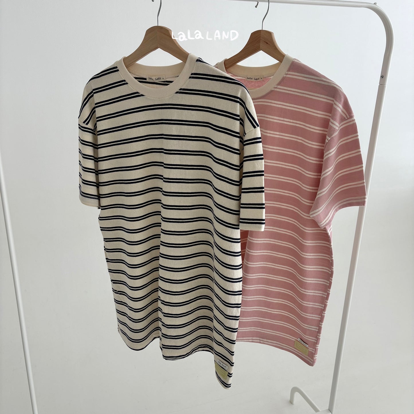 【PREORDER受付終了、ご希望はお問い合わせください。】85.Mom Saint Short Sleeve T-shirt