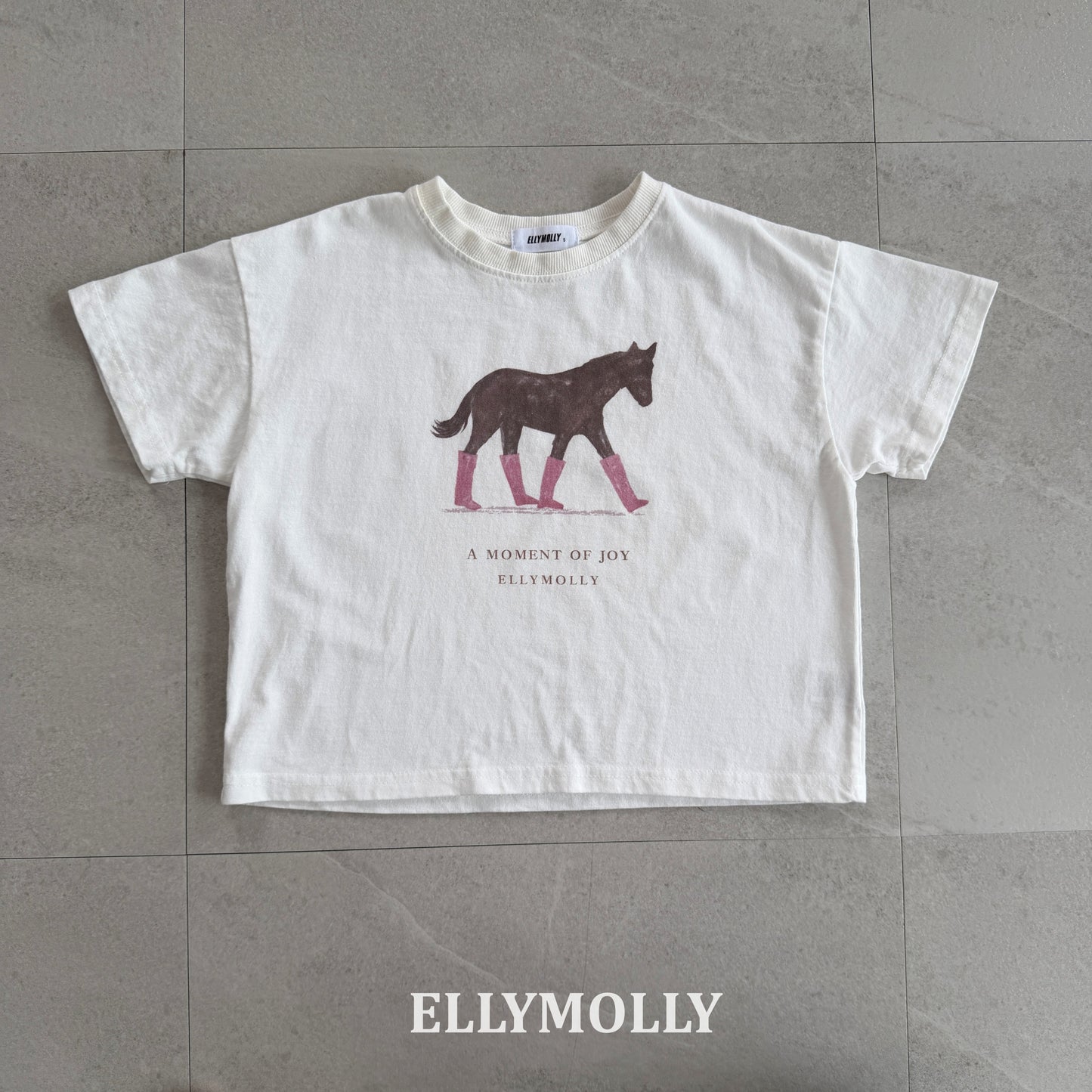 【PREORDER 4日間限定】9.Blush Pony T-Shirt