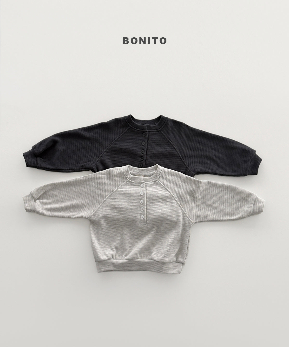 25.Henley Neck Sweatshirt