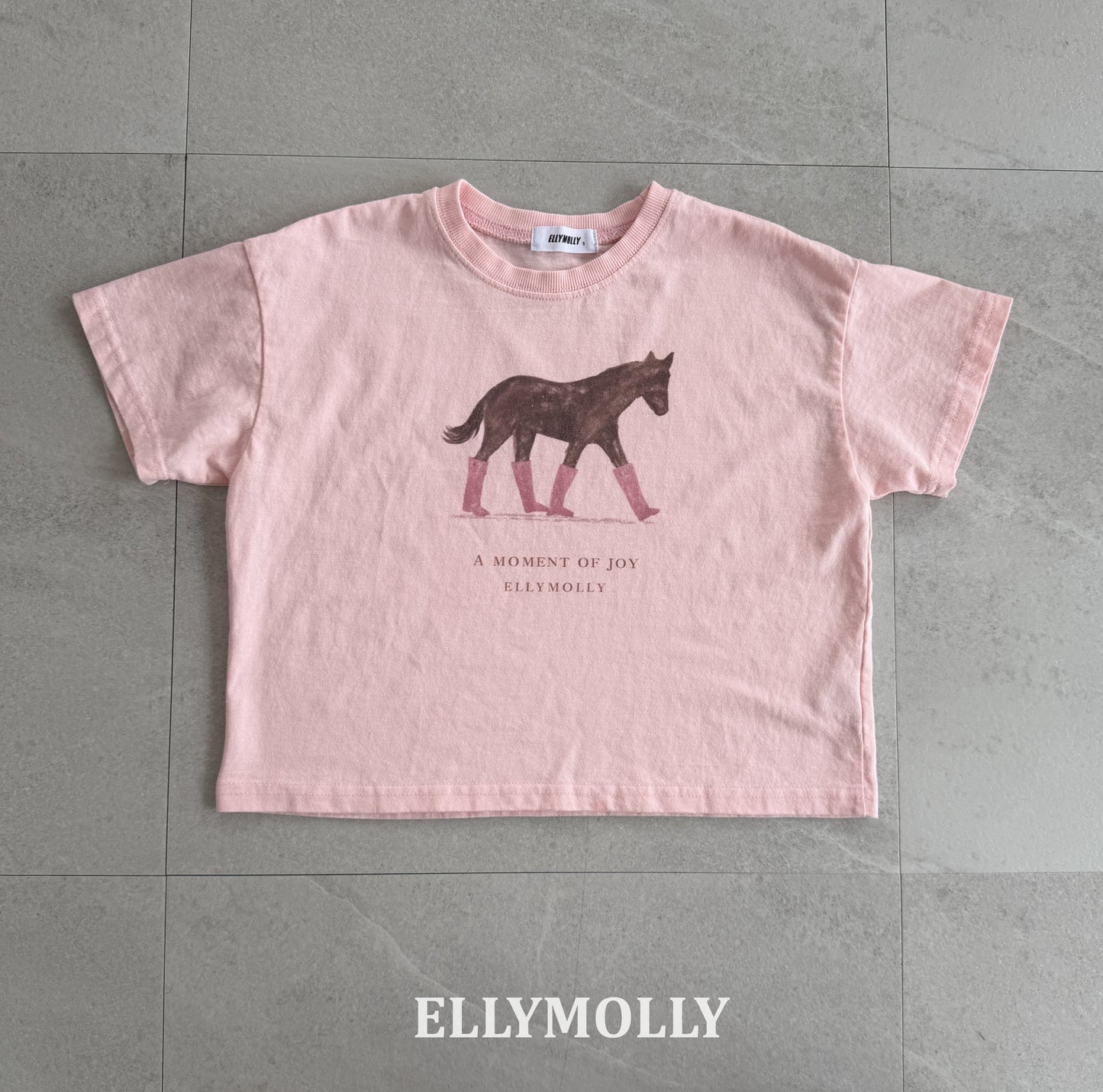 【PREORDER 4日間限定】9.Blush Pony T-Shirt