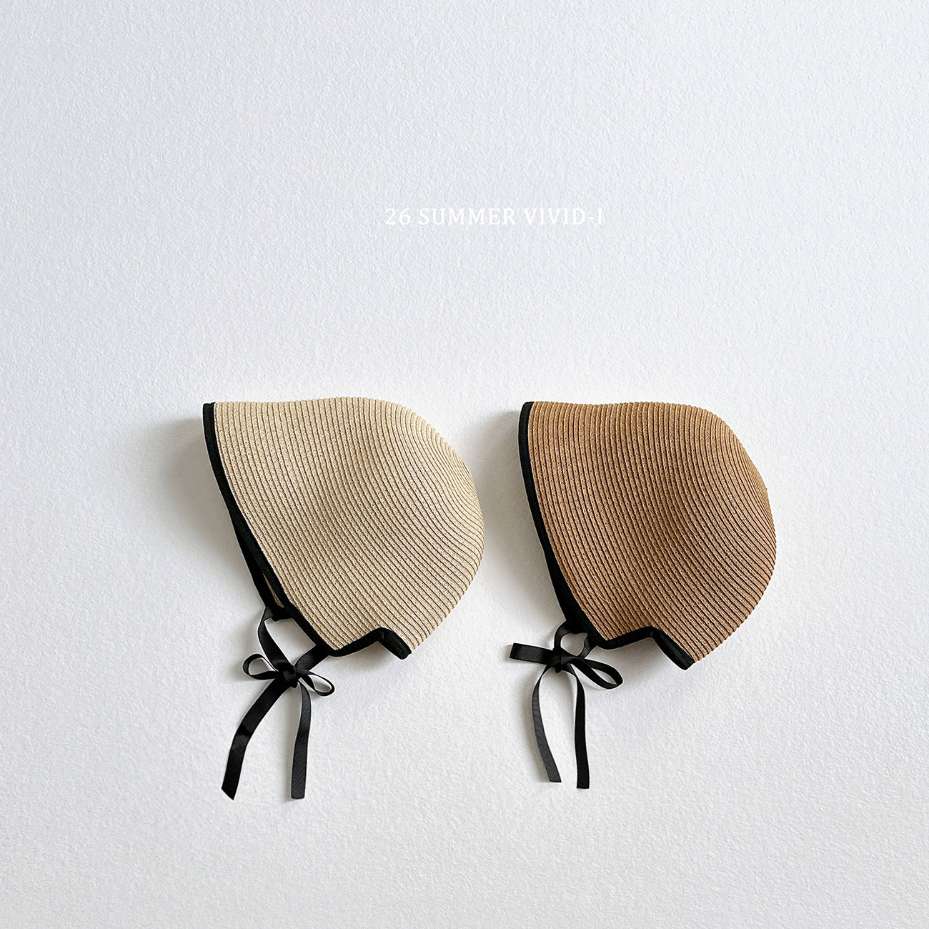 【PREORDER受付終了、ご希望はお問い合わせください。】123.Strap Bonnet Hat