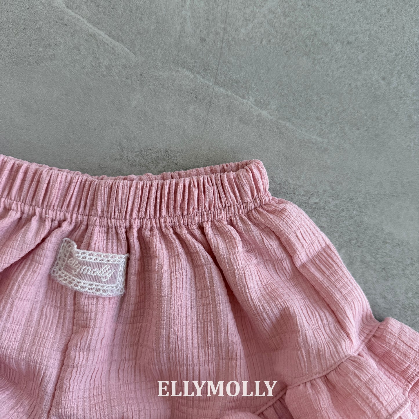 【PREORDER 4日間限定】34.Flow Tiered Pants
