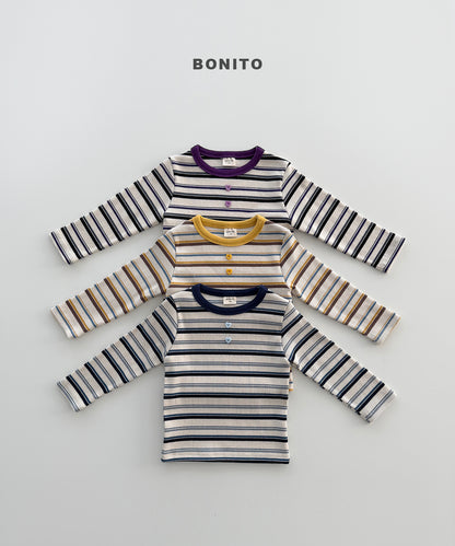 51.Heart Button Stripe Tee