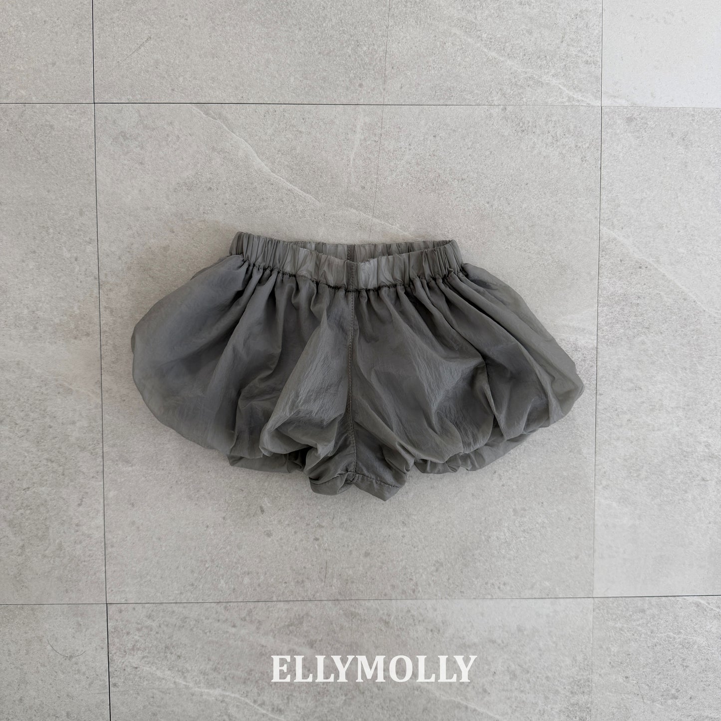 【PREORDER 4日間限定】19.Berry Foam Bloomers