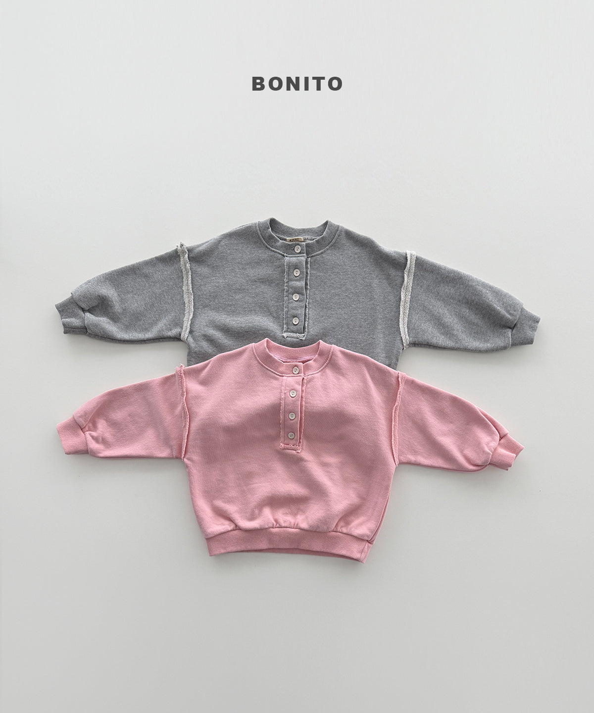 34.Raw Edge Placket Sweatshirt