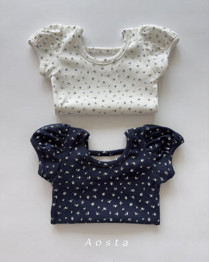 【PREORDER受付終了、ご希望はお問い合わせください。】56.Open Back Puff Blouse