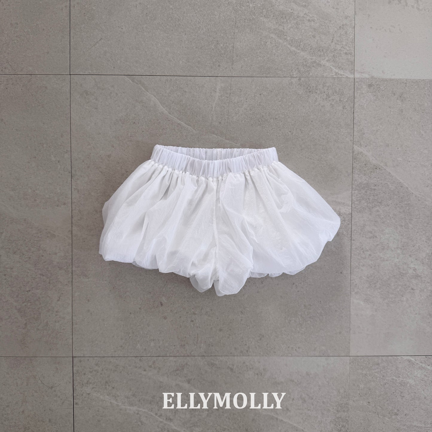 【PREORDER 4日間限定】19.Berry Foam Bloomers