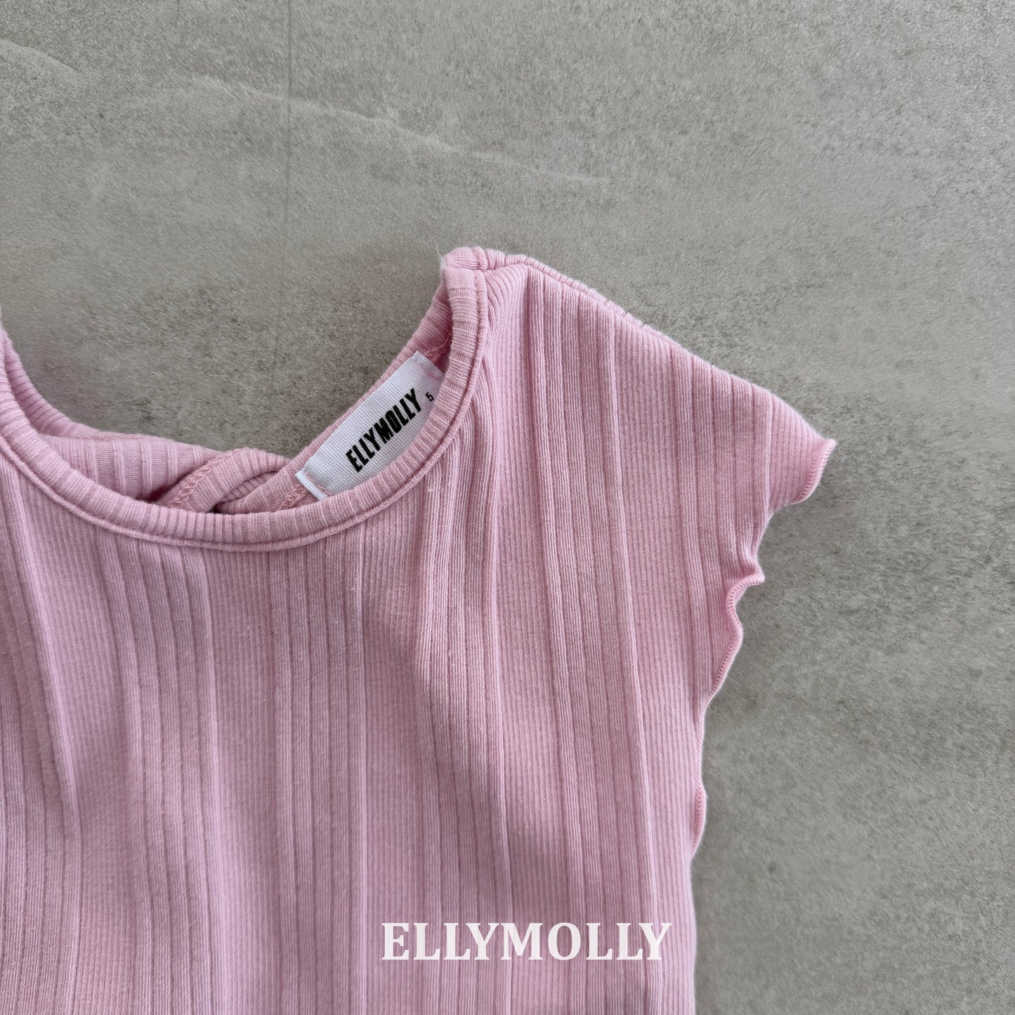 【PREORDER 4日間限定】32.Back Muse Frill T-Shirt