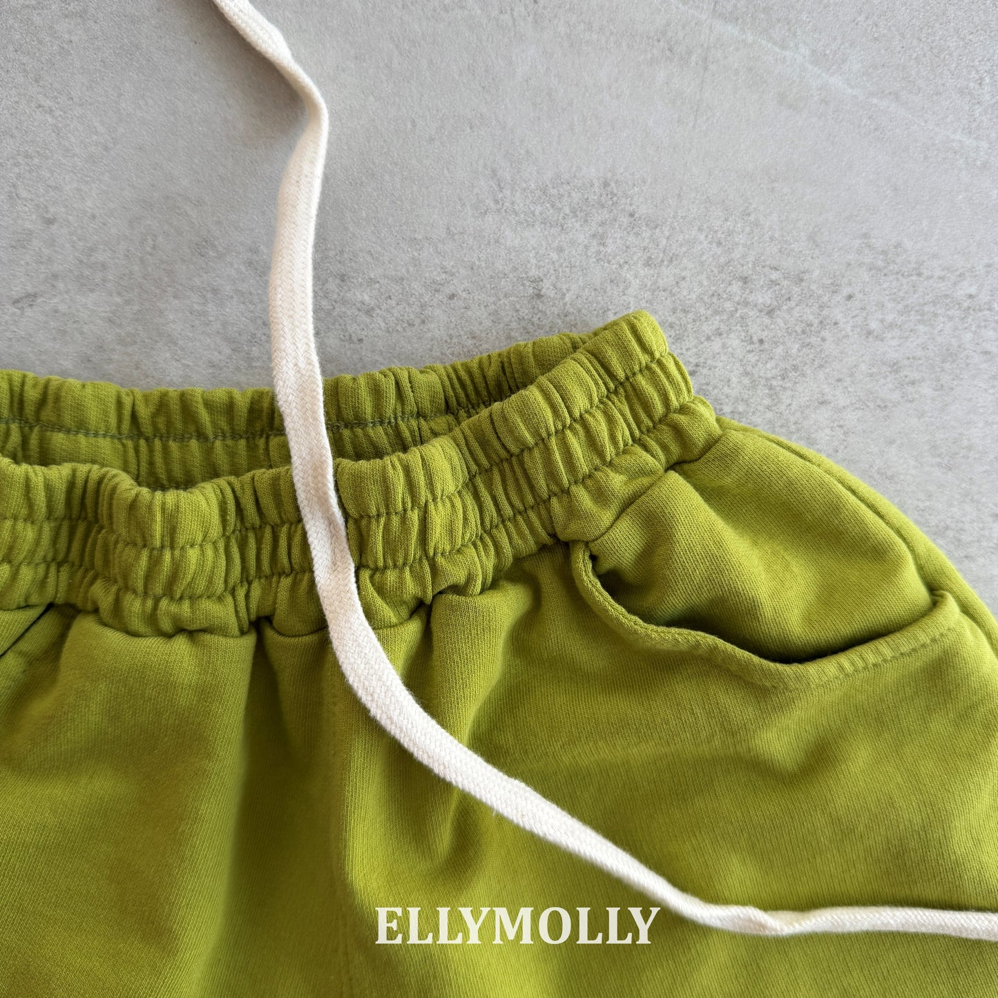 【PREORDER 4日間限定】8.Color Pop Shorts