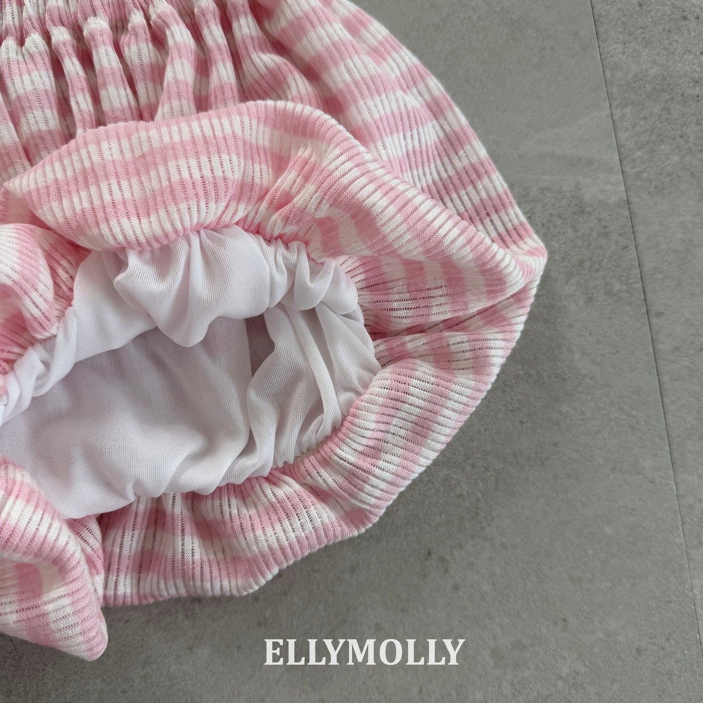 【PREORDER 4日間限定】19.Berry Foam Bloomers