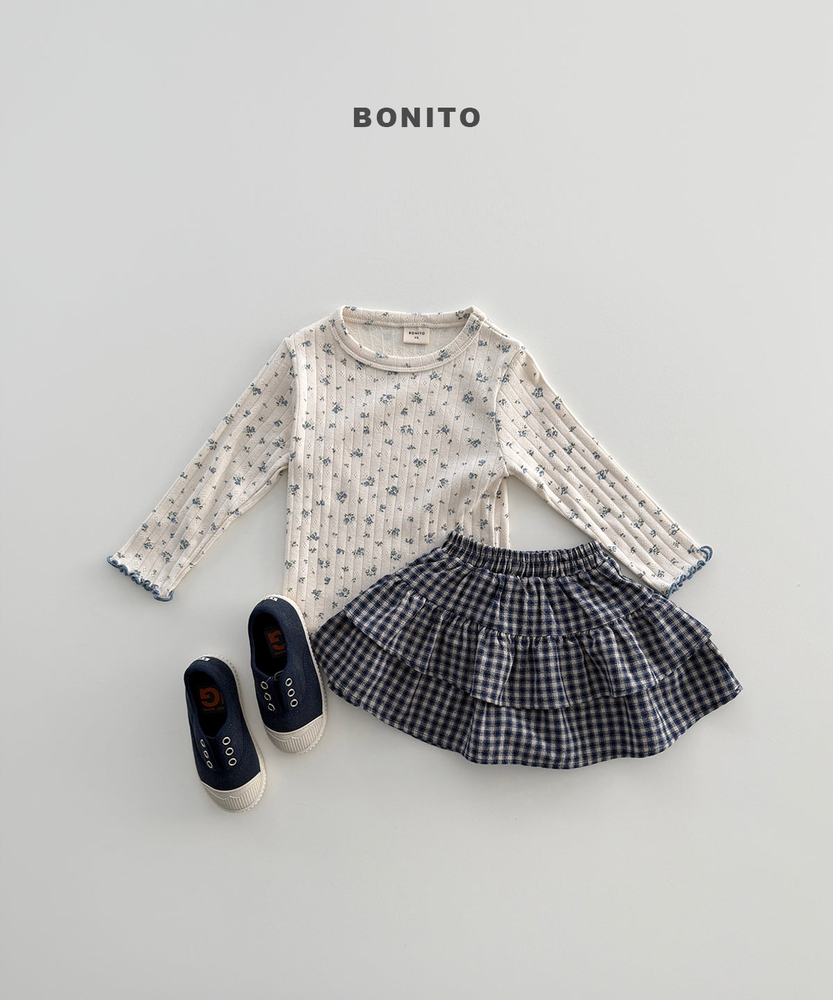 56.Eyelet T-Shirt
