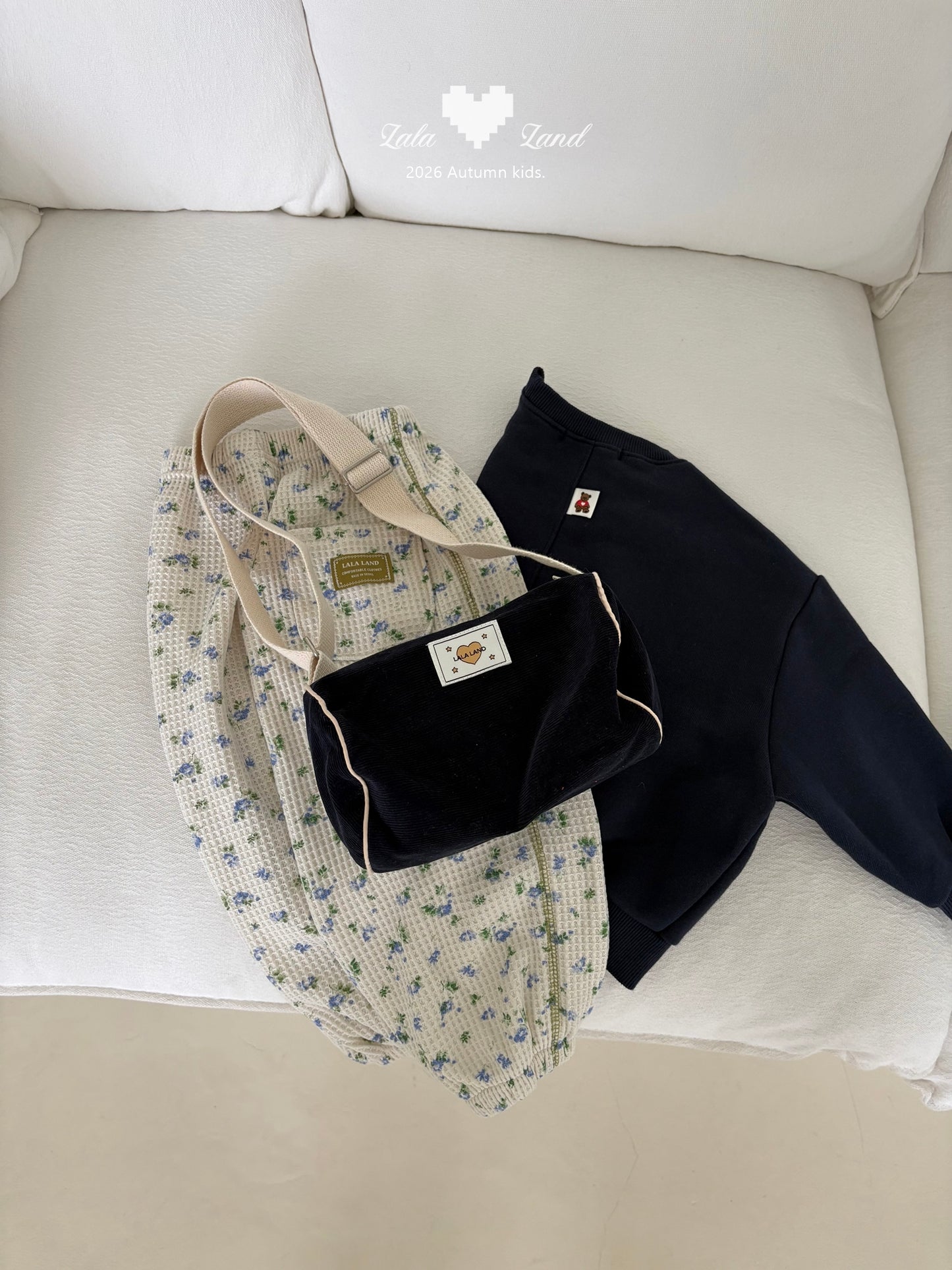 【PRE-ODER〆8.9(sun)】28.Round Panel Sweatshirt | lalaland