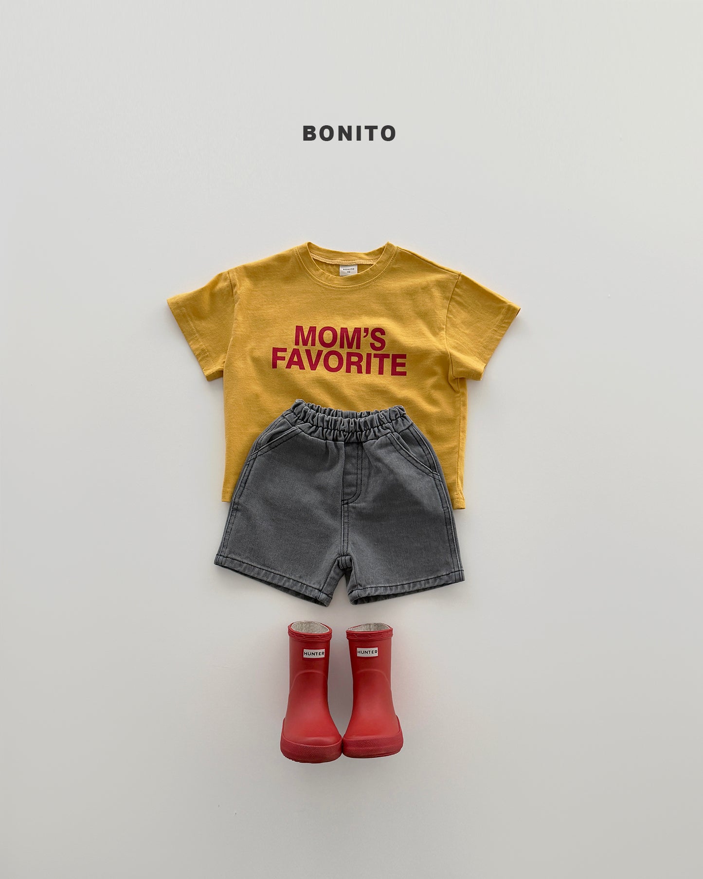 【PREORDER 4日間限定】12.mom’s favorite tee