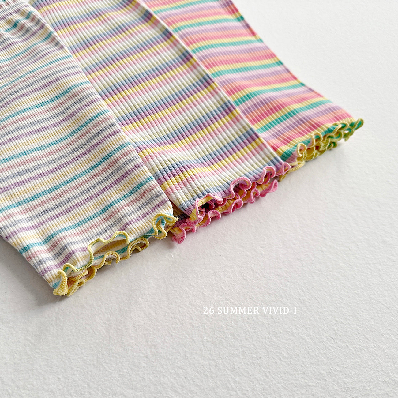 【PREORDER受付終了、ご希望はお問い合わせください。】40.Rainbow Rib Leggings